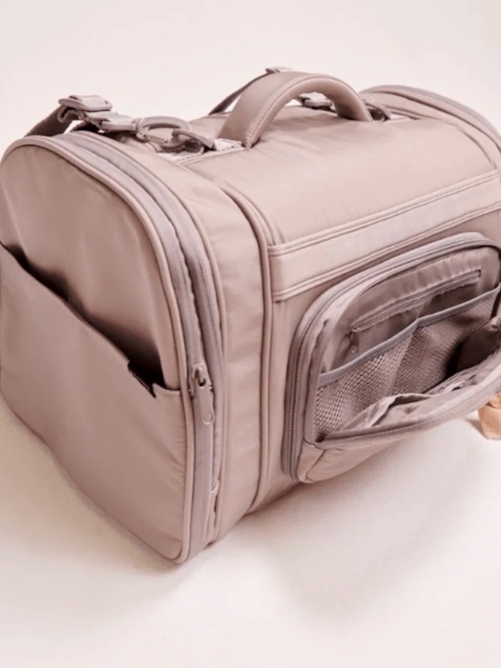All-in-one travel carrier